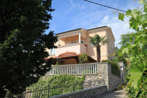 Apartments with a parking space Lovran, Opatija - 7782